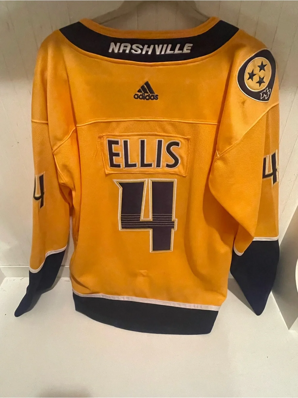 Nashville Predators Ryan Ellis #4 Adidas Jersey Size 50 Gold Home